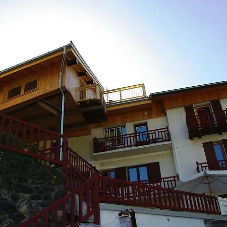 Eau Vive Apartment *